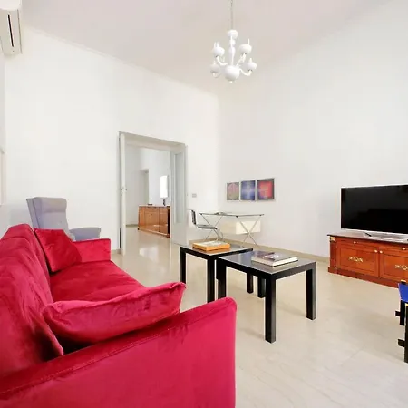 Vittorio Emanuele By Halldis Apartment *